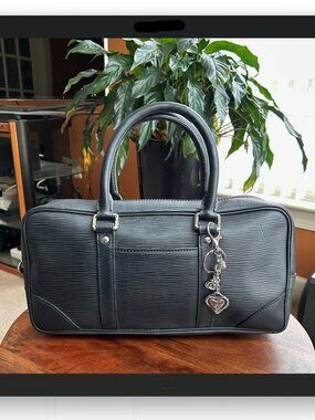 LOUIS VUITTON Epi East-West Satchel Bag Black 👜RARE